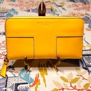 Tory Burch Wallet in Canary